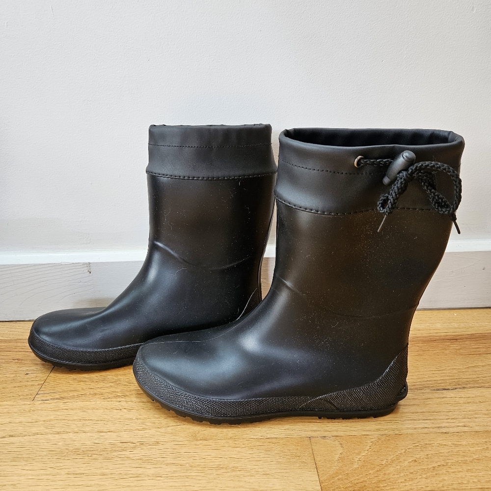 Asgard Black Waterproof Rain Boots ~39~ Womens.Barefoot Shoe Style~like New!!